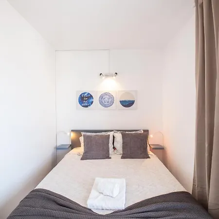 Apartment Beguest Oceanic Rainbow